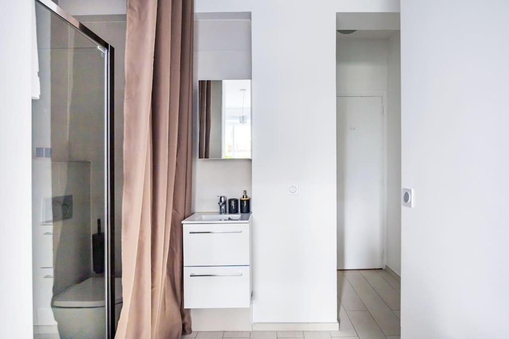 Cozy Studio Near The Eiffel Tower Paris Exterior photo